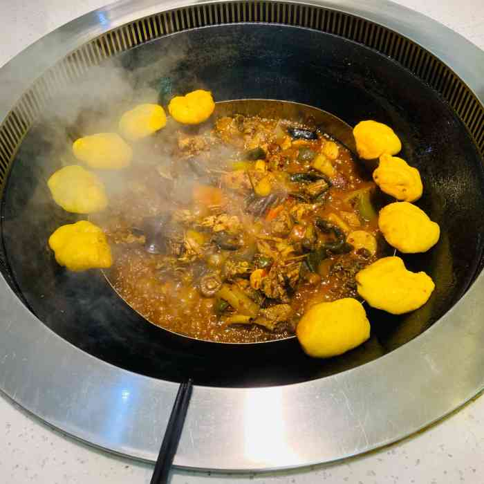 山水两江柴火鸡(石桥铺店)-"已经来了第二次了,鸡肉很新鲜,炒得也很不