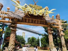 -七彩云南欢乐世界