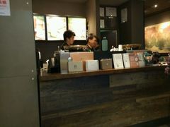 -星巴克(宝山万达店)