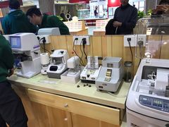 仪器-MiRi眼镜连锁·蔡司·尼康控优点合作店(莘庄店)