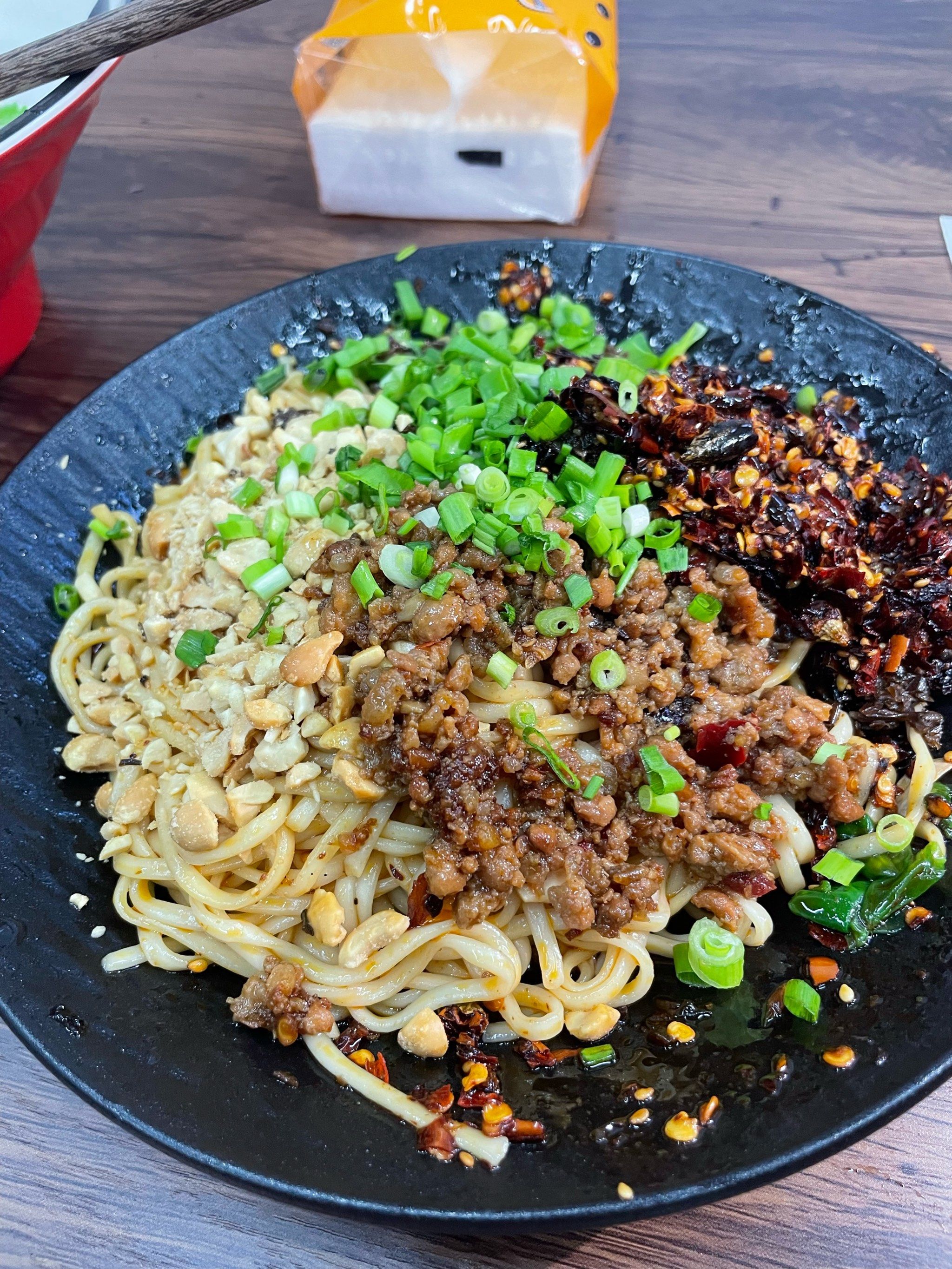 不可抗拒的红油燃面