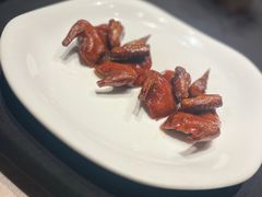 脆皮妙龄乳鸽-新荣记(椒江店)