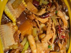 -多嘴超级肉蟹煲(欧亚卖场店)
