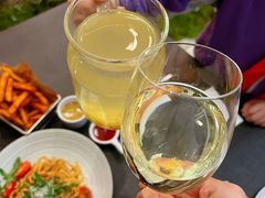 -théATRE茶聚场·餐厅(环球金融中心店)