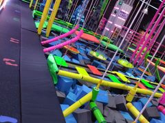 -酷跳蹦床主题公园(万胜广场店)