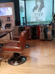 -意廊 Hair Salon