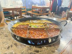 -正南齊北重庆老火锅(光华村直营店)