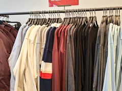 -URBAN REVIVO(上海中庚漫游城店)