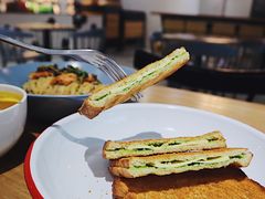 -HELLO 27 意面·沙拉·帕尼尼