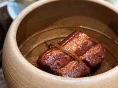 金牌坛子肉-魁盛居百年鲁菜馆(县西巷店)
