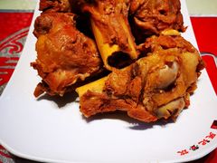 -吴记酱骨炖菜馆(西大直街店)