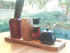 -荣家黄鱼面(南京西路店)