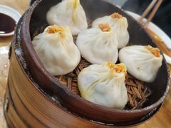 蟹黄小笼汤包-常鲜德乐购迎桂馒头店(麻巷公寓店)
