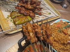 -街角等你.大连海鲜烧烤.经典铁板海鲜串(西安路店)