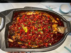 -江边城外烤全鱼(世茂广场店)