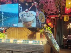 -头上红煨盐鸡·非遗院子餐厅