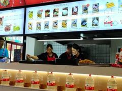 -万方圆拌粉瓦罐汤(九江湖滨店)