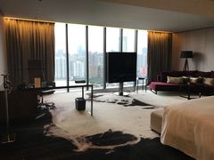 -广州天河希尔顿酒店