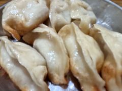 -黄阿姨锅贴大王(万航渡路店)