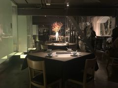 -穹六人间 people 6(岳阳路店)