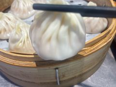 -莱莱小笼·乔艾