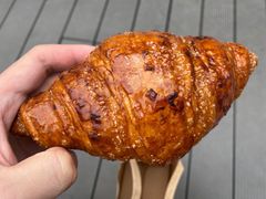 焦糖牛角包-PAPER STONE BAKERY(天环店)
