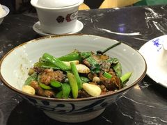 辣椒炒肉-陆小凤四川料理(北京路店)