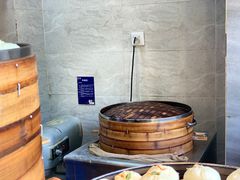 -李与白包子铺(桐梓林店)