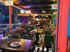 -Famous肥猫墨西哥音乐餐吧(五棵松华熙LIVE店)