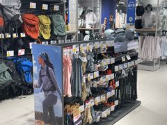 -迪卡侬(环球港店)
