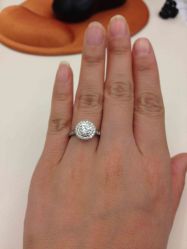 -威德钻石-克拉钻大本营(南京东路店)