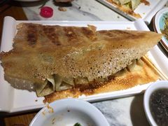 猪肉三鲜锅贴-大胡同天津菜·海肠捞饭·津门皮皮虾锅贴一绝(西姜井店)