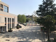 -江苏模特艺术学校
