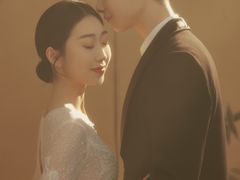 -经典婚纱摄影美学馆·私人定制