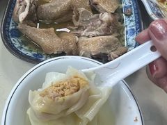 蟹肉馄饨-芸海阁·农家私房菜(沙家浜景区出口店)