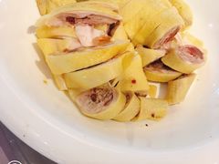 -御花园·粤菜·海鲜火锅(中山公园店)