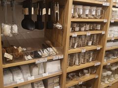-MUJI无印良品(西湖银泰城店)