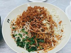 -巴厘龙虾·榜首油焖大虾(洞庭·艺术洋房店)