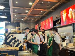 -星巴克臻选(青岛麦凯乐分店)