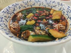 -品香菜馆(旗峰路中侨大厦店)