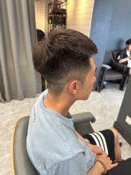 -藤野造型烫发染发