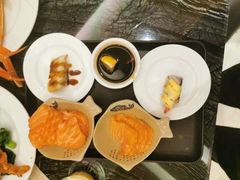 -东方红海鲜百汇(国际大厦店)