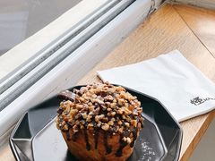 榛子巧克力可颂-怪 kafe.