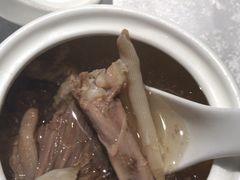 -五稻厨房粤西菜(新闻店)