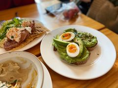 牛油果吐司-Egg•Allday Brunch(襄阳北路店)