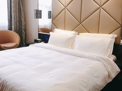 -桔子酒店(深圳东门湖贝地铁站店)