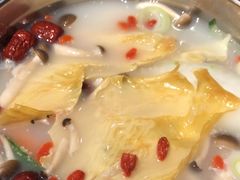 小火锅-都会尚膳·海鲜自助餐厅(重庆万豪酒店)
