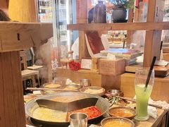-巴卤社老火锅(财富店)