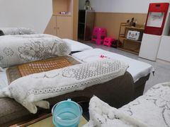 -郑远元专业修脚房(国顺东路店)