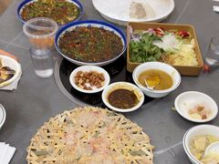 -官塘陈记鱼生·潮汕砂锅粥·牛肉火锅(潮枫路总店)